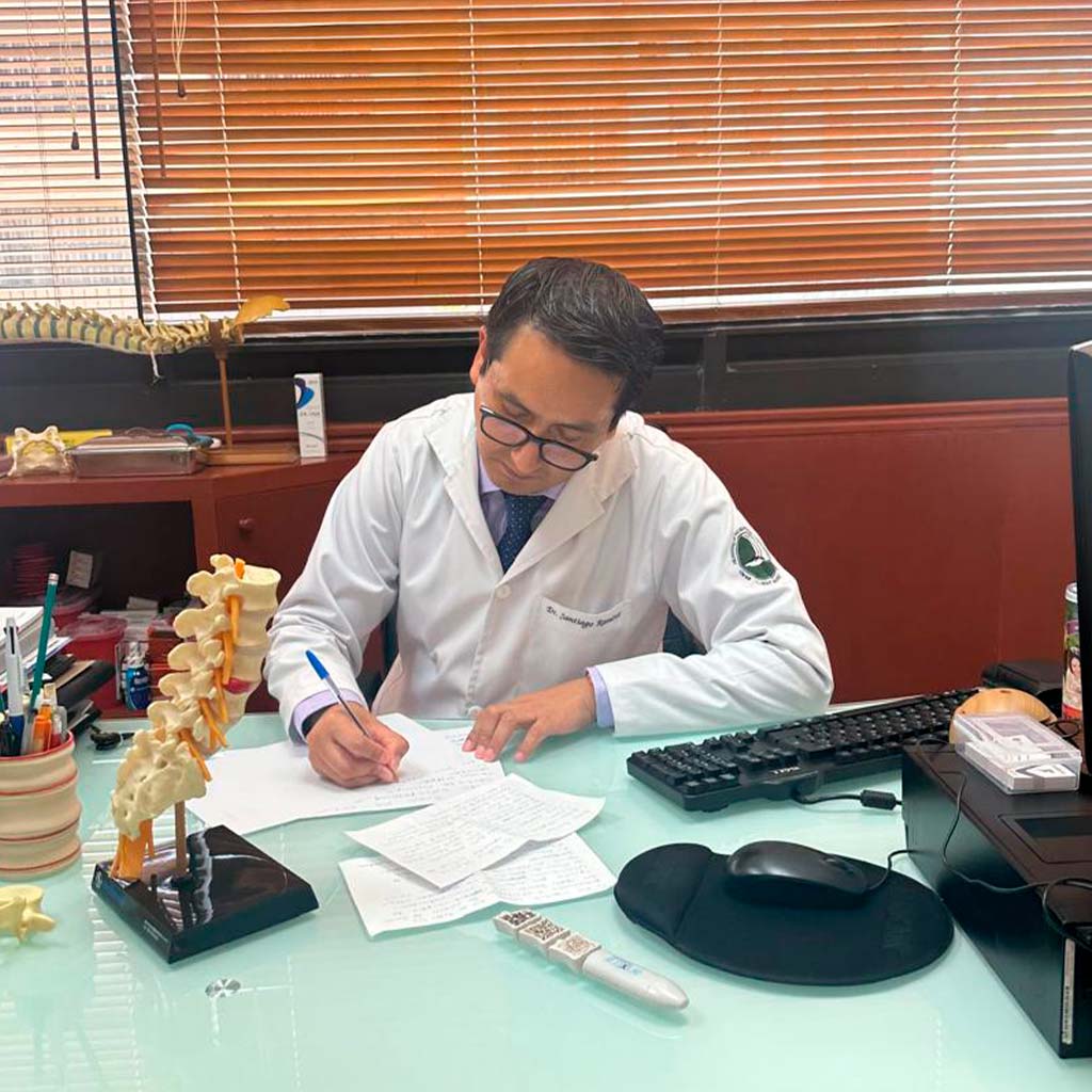 Dr. Santiago Ramírez Hernández